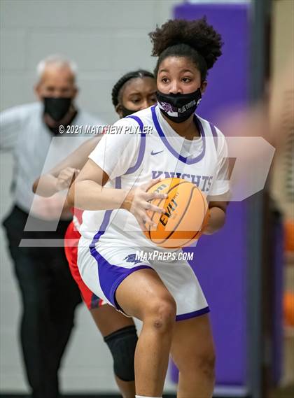 Thumbnail 2 in Wayne Country Day vs Village Christian Academy (NCISAA 2A State Playoffs - Third Round) photogallery.