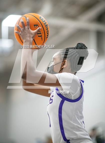 Thumbnail 2 in Wayne Country Day vs Village Christian Academy (NCISAA 2A State Playoffs - Third Round) photogallery.