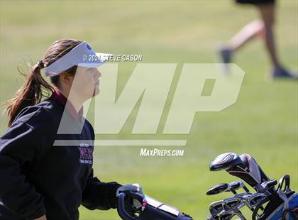 Thumbnail 2 in Sierra Foothill League Tournament photogallery.