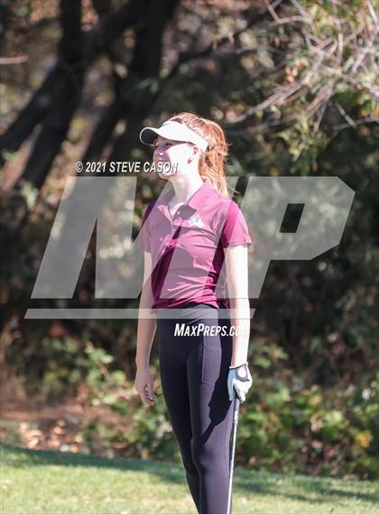 Thumbnail 2 in Sierra Foothill League Tournament photogallery.