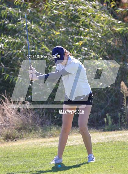 Thumbnail 2 in Sierra Foothill League Tournament photogallery.