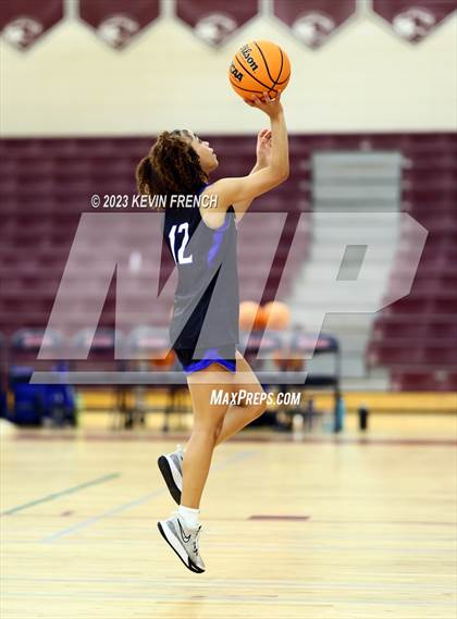 Thumbnail 2 in Thunderbird vs Prescott (Mountain Ridge Girls Basketball Invitational) photogallery.