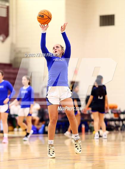 Thumbnail 2 in Thunderbird vs Prescott (Mountain Ridge Girls Basketball Invitational) photogallery.