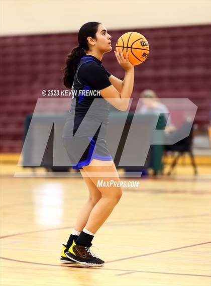 Thumbnail 2 in Thunderbird vs Prescott (Mountain Ridge Girls Basketball Invitational) photogallery.