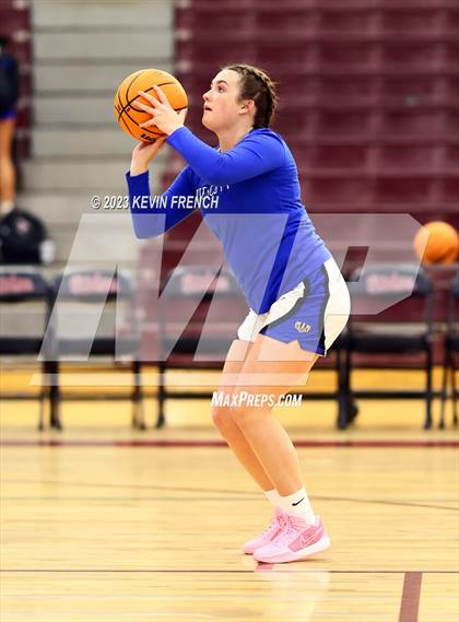 Thumbnail 2 in Thunderbird vs Prescott (Mountain Ridge Girls Basketball Invitational) photogallery.
