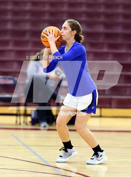 Thumbnail 1 in Thunderbird vs Prescott (Mountain Ridge Girls Basketball Invitational) photogallery.