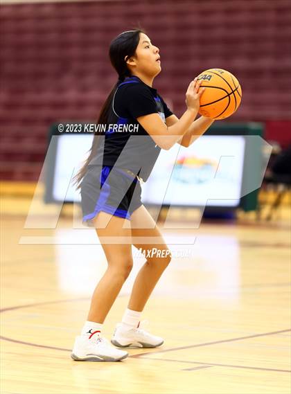 Thumbnail 2 in Thunderbird vs Prescott (Mountain Ridge Girls Basketball Invitational) photogallery.
