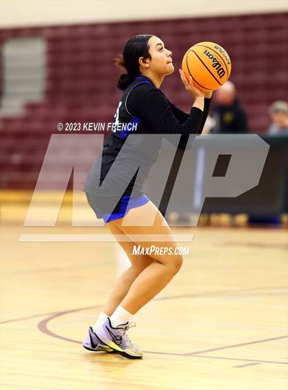 Thumbnail 3 in Thunderbird vs Prescott (Mountain Ridge Girls Basketball Invitational) photogallery.