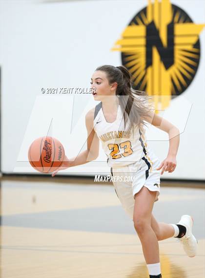 Thumbnail 2 in Almont @ Lutheran North photogallery.