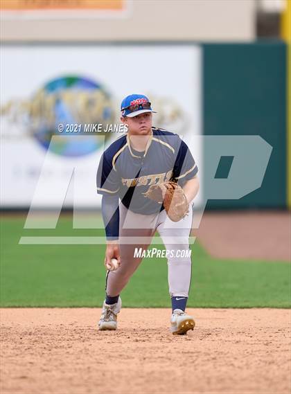Thumbnail 3 in 42nd Annual FACA North All-Stars vs East All-Stars photogallery.