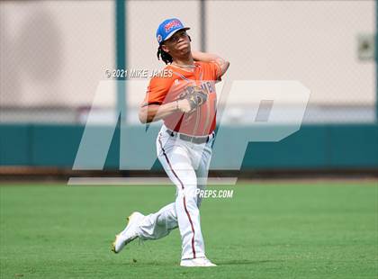 Thumbnail 3 in 42nd Annual FACA North All-Stars vs East All-Stars photogallery.