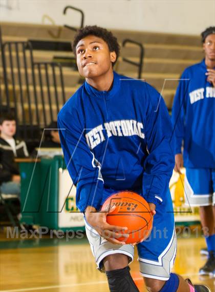Thumbnail 3 in Mason vs West Potomac (Joe Cascio Holiday Classic) photogallery.