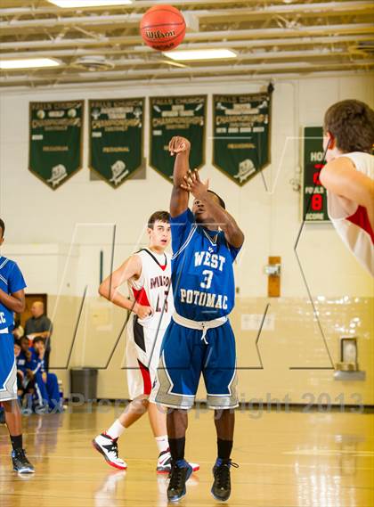 Thumbnail 1 in Mason vs West Potomac (Joe Cascio Holiday Classic) photogallery.
