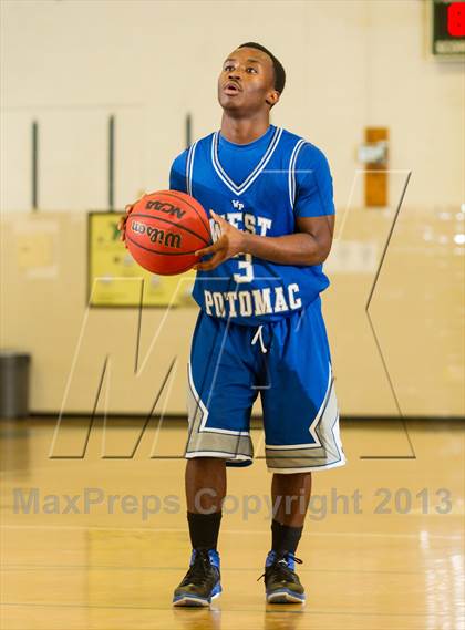 Thumbnail 3 in Mason vs West Potomac (Joe Cascio Holiday Classic) photogallery.