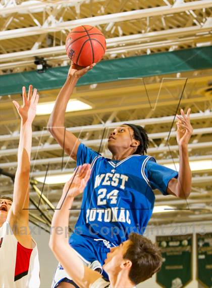 Thumbnail 3 in Mason vs West Potomac (Joe Cascio Holiday Classic) photogallery.