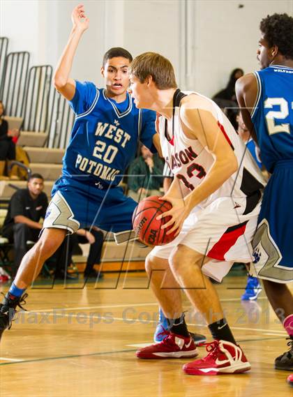 Thumbnail 3 in Mason vs West Potomac (Joe Cascio Holiday Classic) photogallery.