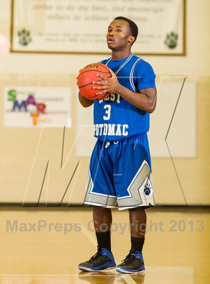 Thumbnail 1 in Mason vs West Potomac (Joe Cascio Holiday Classic) photogallery.