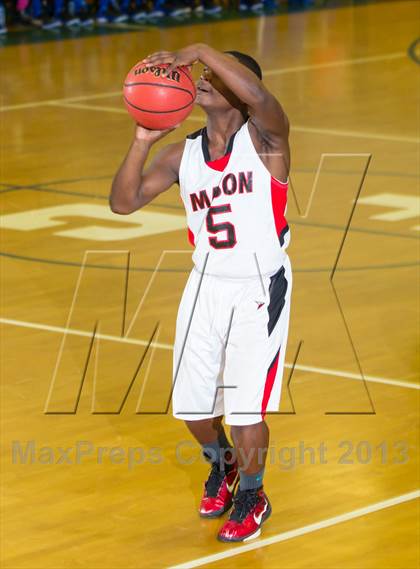 Thumbnail 2 in Mason vs West Potomac (Joe Cascio Holiday Classic) photogallery.