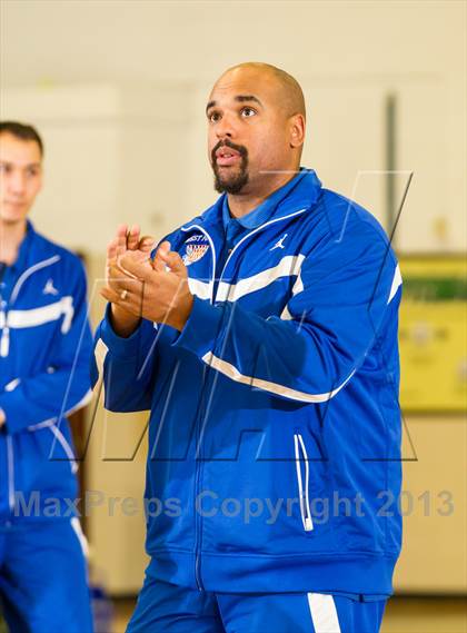 Thumbnail 1 in Mason vs West Potomac (Joe Cascio Holiday Classic) photogallery.