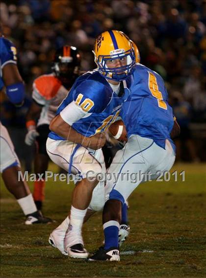 Thumbnail 3 in Gilmer @ Jacksonville photogallery.