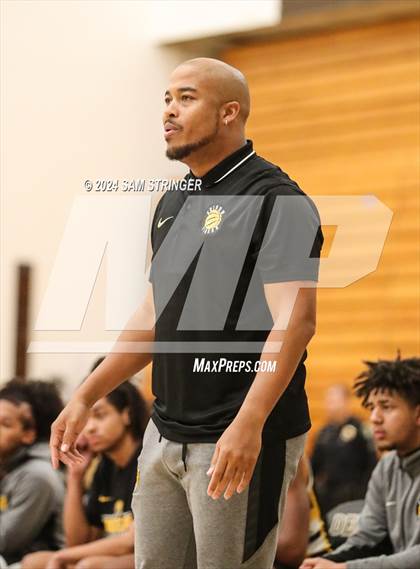 Thumbnail 2 in Edison vs. Lincoln  (Super Saturday Showcase) photogallery.