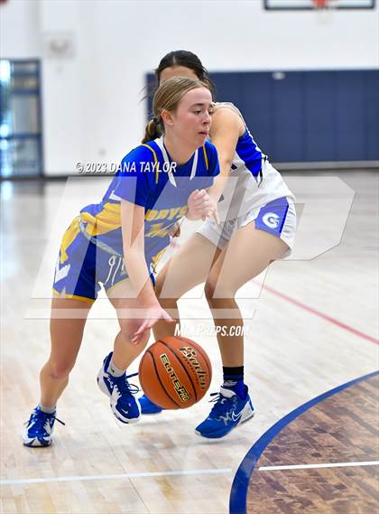 Thumbnail 2 in Garner vs. Bryson (Perrin Tournament) photogallery.