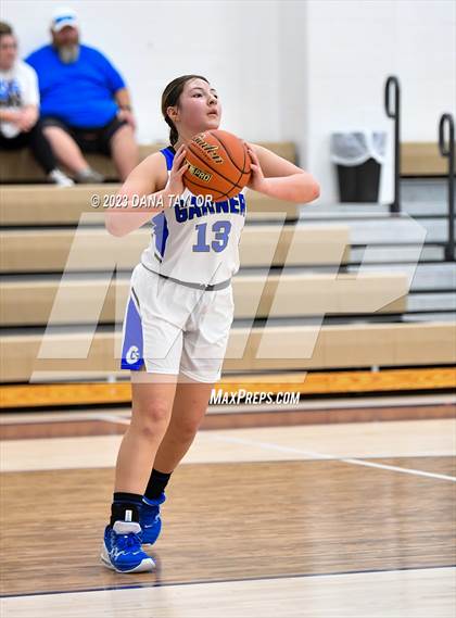 Thumbnail 3 in Garner vs. Bryson (Perrin Tournament) photogallery.