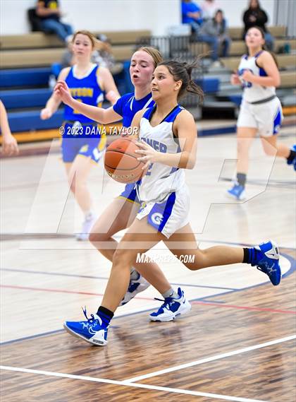 Thumbnail 3 in Garner vs. Bryson (Perrin Tournament) photogallery.