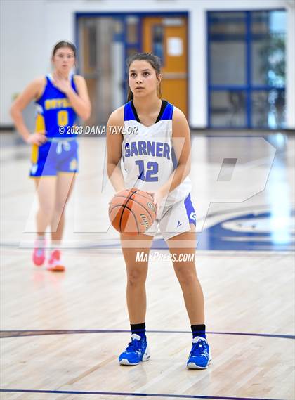 Thumbnail 3 in Garner vs. Bryson (Perrin Tournament) photogallery.