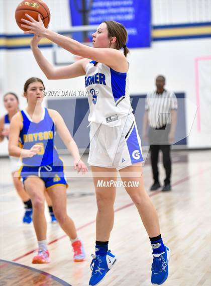 Thumbnail 2 in Garner vs. Bryson (Perrin Tournament) photogallery.