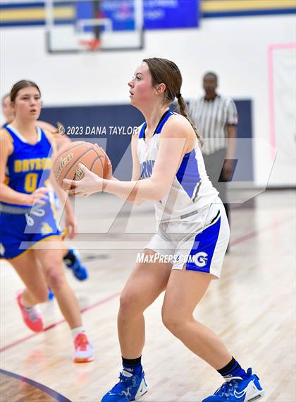 Thumbnail 1 in Garner vs. Bryson (Perrin Tournament) photogallery.
