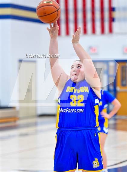Thumbnail 1 in Garner vs. Bryson (Perrin Tournament) photogallery.