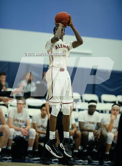 Thumbnail 2 in Alemany vs  Camarillo (Sierra Canyon Invitational) photogallery.