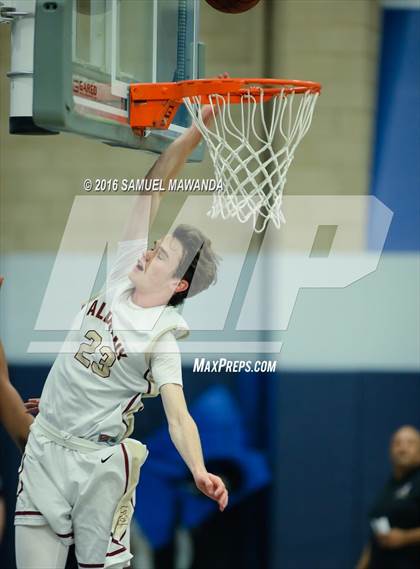 Thumbnail 3 in Alemany vs  Camarillo (Sierra Canyon Invitational) photogallery.
