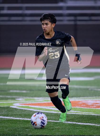 Thumbnail 1 in Edison vs Canyon (CIF-SS D2 quarterfinal) photogallery.