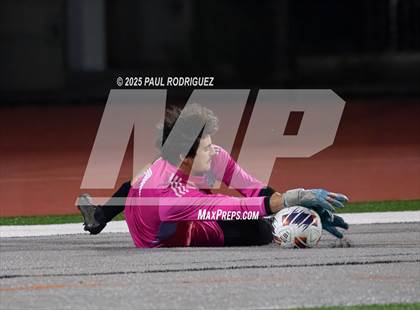 Thumbnail 2 in Edison vs Canyon (CIF-SS D2 quarterfinal) photogallery.