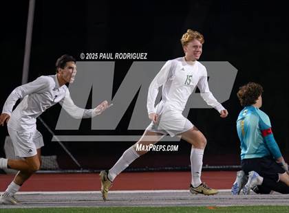 Thumbnail 3 in Edison vs Canyon (CIF-SS D2 quarterfinal) photogallery.