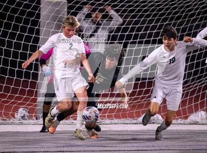 Thumbnail 2 in Edison vs Canyon (CIF-SS D2 quarterfinal) photogallery.