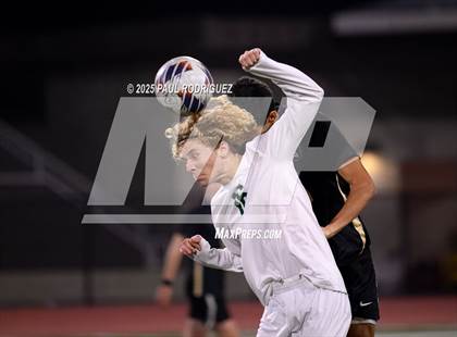 Thumbnail 3 in Edison vs Canyon (CIF-SS D2 quarterfinal) photogallery.