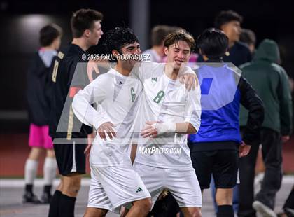 Thumbnail 1 in Edison vs Canyon (CIF-SS D2 quarterfinal) photogallery.