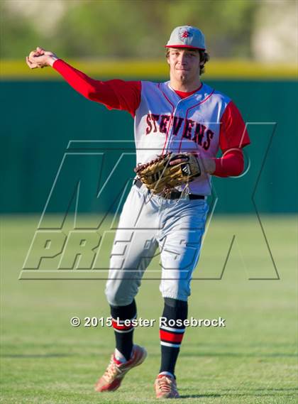 Thumbnail 2 in Stevens vs. Warren photogallery.