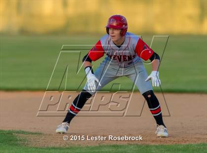 Thumbnail 1 in Stevens vs. Warren photogallery.