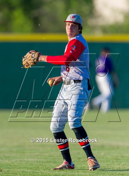 Thumbnail 2 in Stevens vs. Warren photogallery.