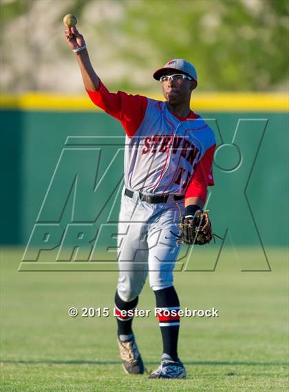 Thumbnail 2 in Stevens vs. Warren photogallery.