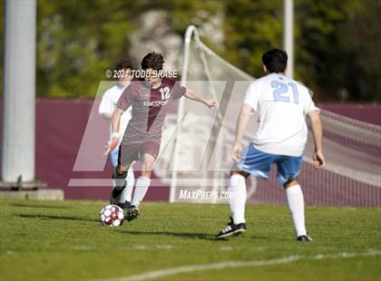 Thumbnail 3 in Sullivan South @ Dobyns-Bennett photogallery.