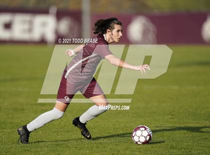 Thumbnail 3 in Sullivan South @ Dobyns-Bennett photogallery.