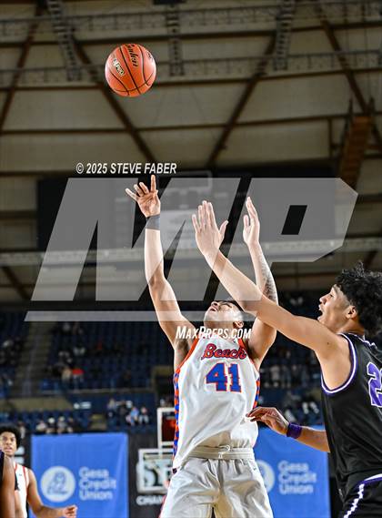 Thumbnail 2 in Garfield @ Rainier Beach (WIAA 3A State Semifinal) photogallery.