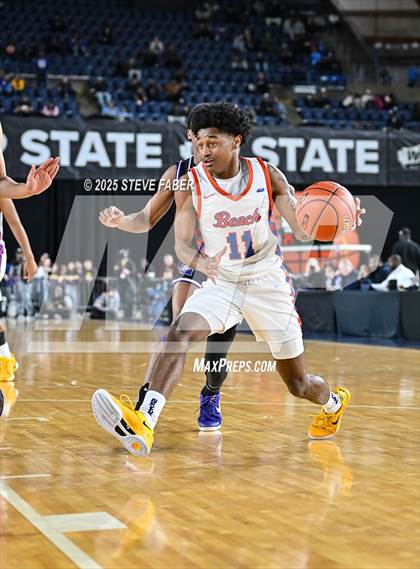 Thumbnail 1 in Garfield @ Rainier Beach (WIAA 3A State Semifinal) photogallery.