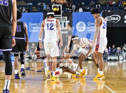 Thumbnail 3 in Garfield @ Rainier Beach (WIAA 3A State Semifinal) photogallery.