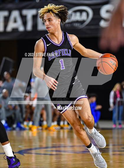 Thumbnail 2 in Garfield @ Rainier Beach (WIAA 3A State Semifinal) photogallery.